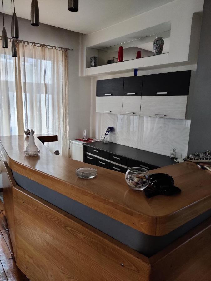 Apartmani Dio Ni Buitenkant foto