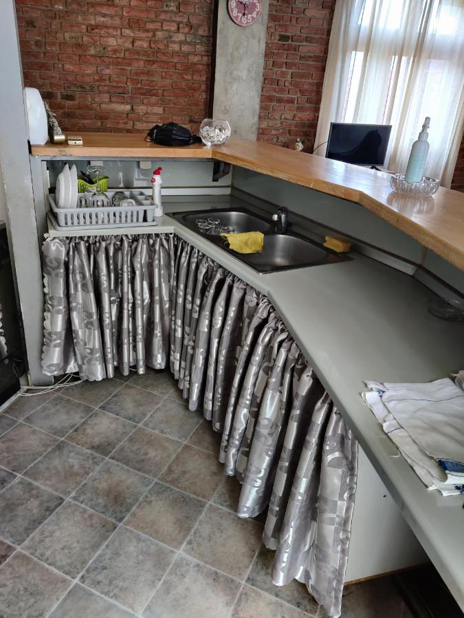 Apartmani Dio Ni Buitenkant foto