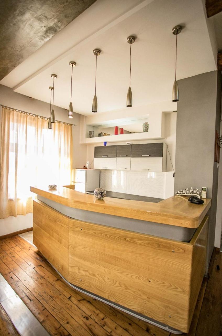 Apartmani Dio Ni Buitenkant foto