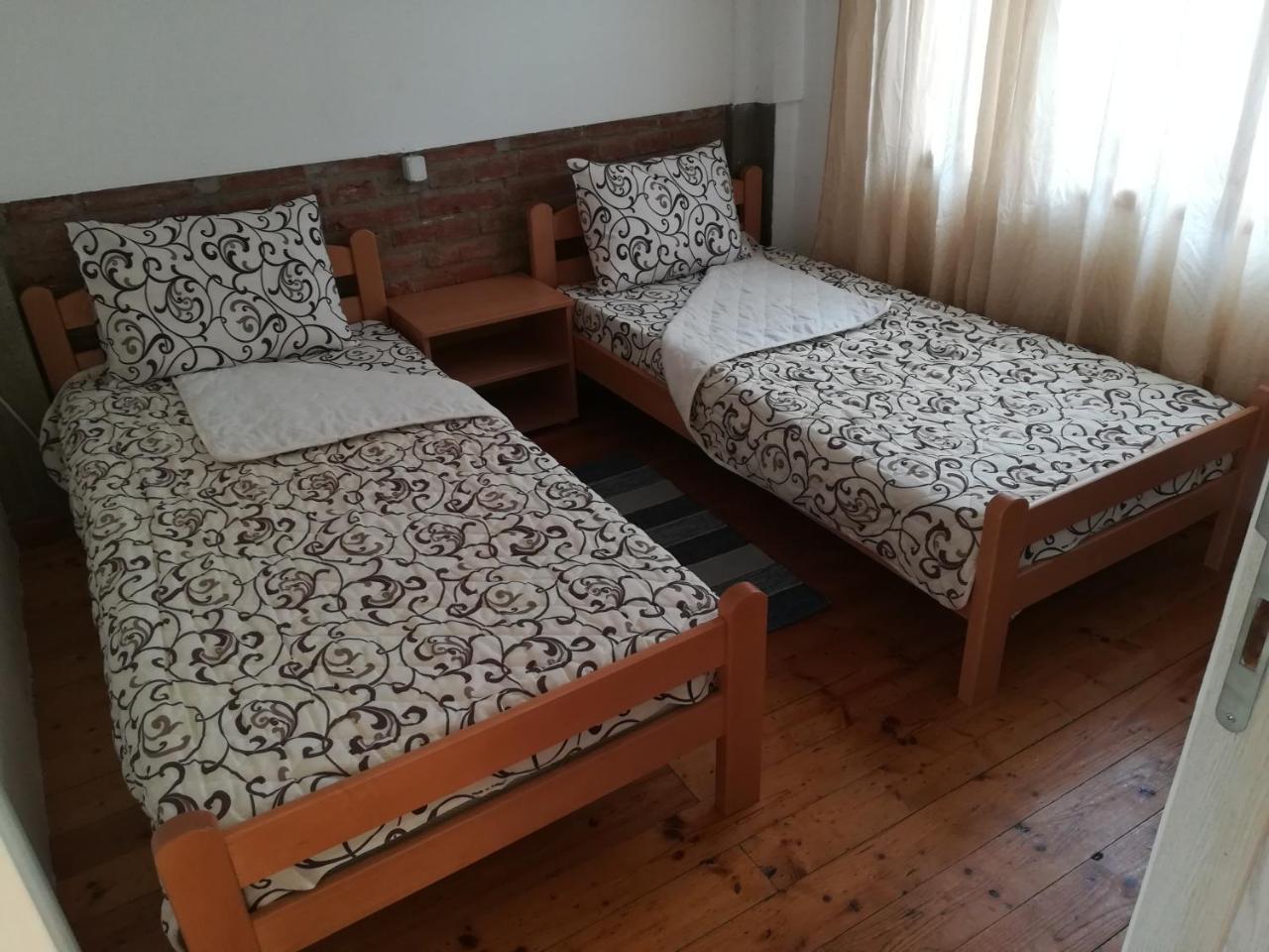 Apartmani Dio Ni Buitenkant foto